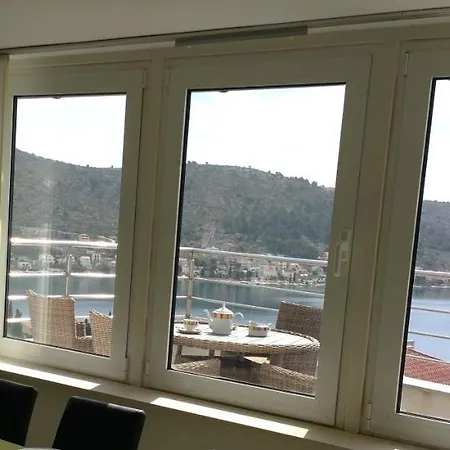 Penthouse Sea View Rogoznica (Sibenik-Knin)